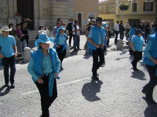 Parade Manosque  16 Mai 2010